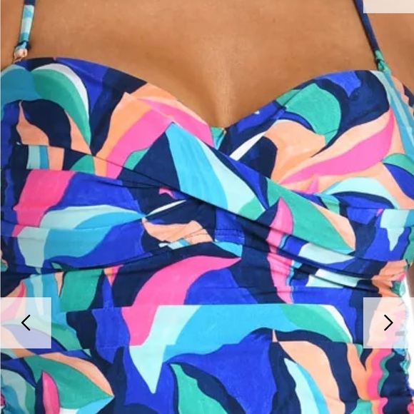 La Blanca swimsuit - tankini set with ruching on front “painted leaves” print - Picture 6 of 6